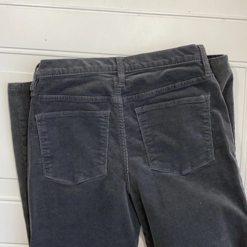 J. Crew 9” High Rise Skinny Button Fly Corduroy‎ Gray Jeans Size 28